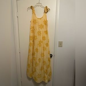 Lauren Conrad Maxi dress
